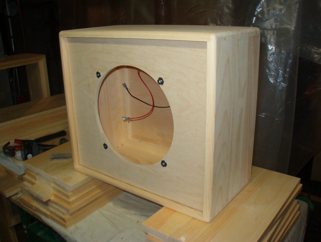 Here S How To Build A Guitar Amp Cabinet Free Plans Inside